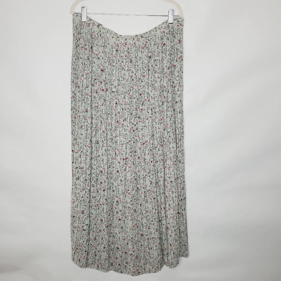 Talbots Floral Print Maxi Skirt Size XL Accordion Pleat Stretch Waist Flowy - Picture 4 of 10